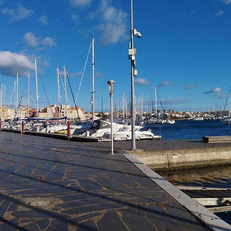 Studio 4 Couchages Avec Piscine D'Ete Vue Port Agde Eksteriør bilde