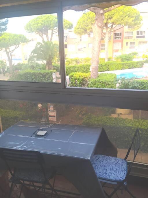 Studio 4 Couchages Avec Piscine D'Ete Vue Port Agde Eksteriør bilde