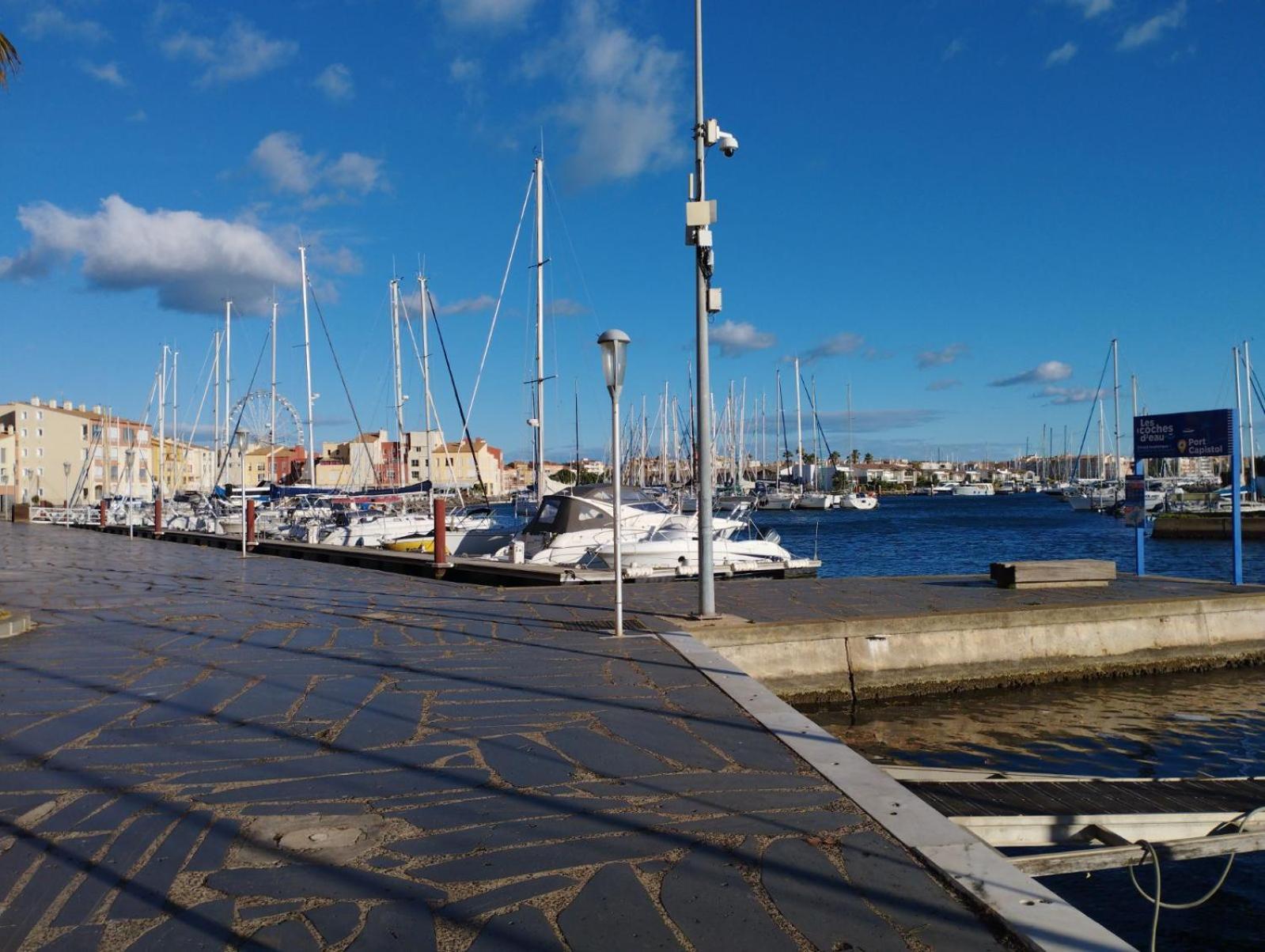 Studio 4 Couchages Avec Piscine D'Ete Vue Port Agde Eksteriør bilde